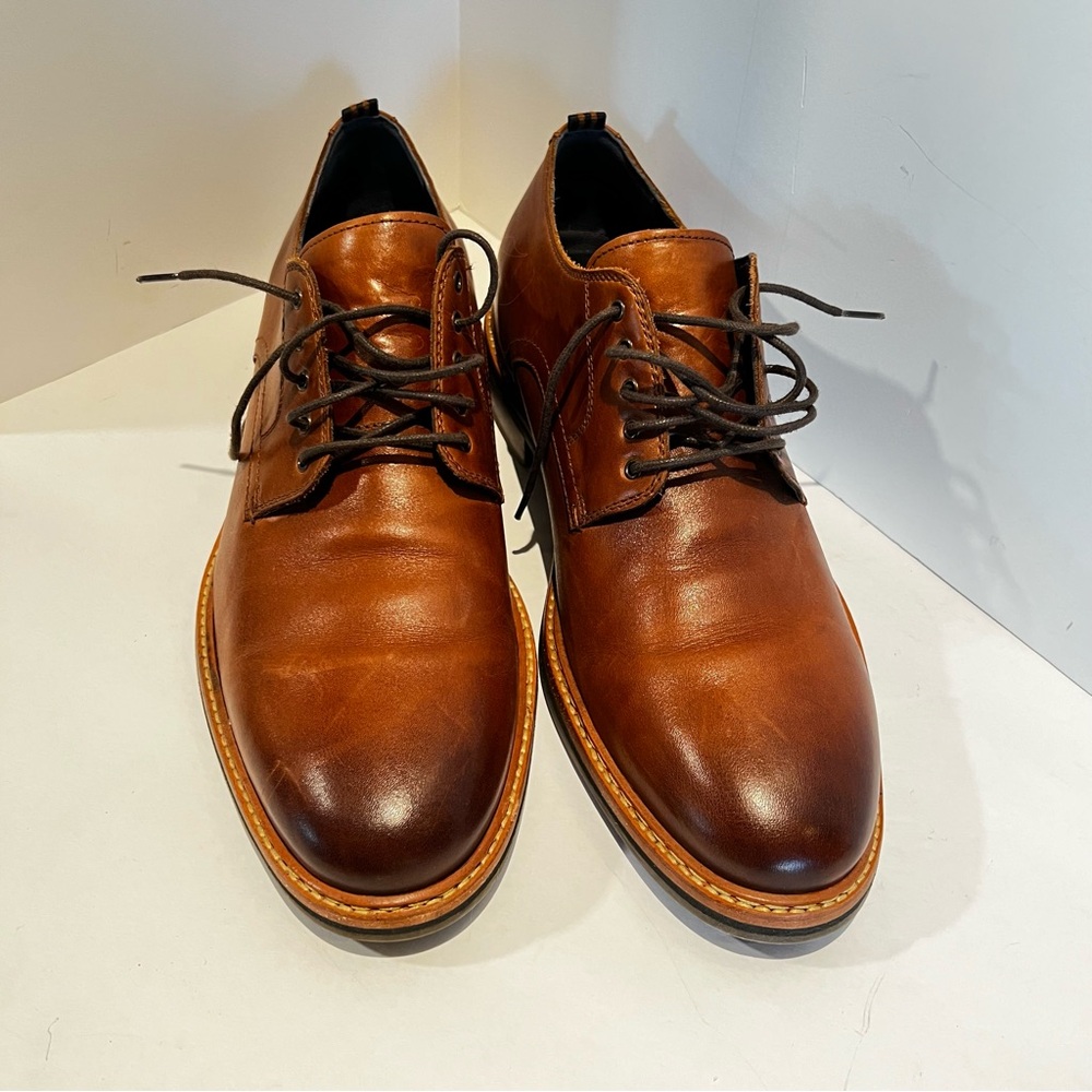 Men’s brown leather size 12 Cole Haan Shoes. Like New